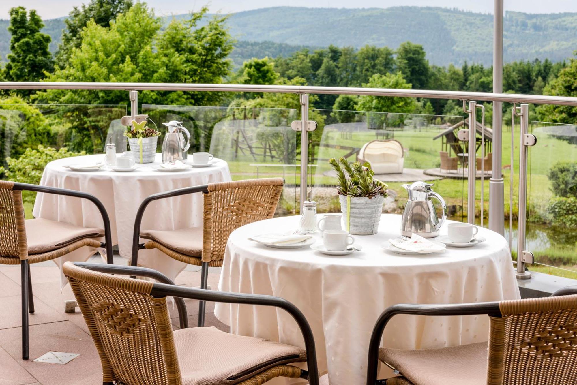 Landhotel Heimathenhof Heimbuchenthal Exterior photo